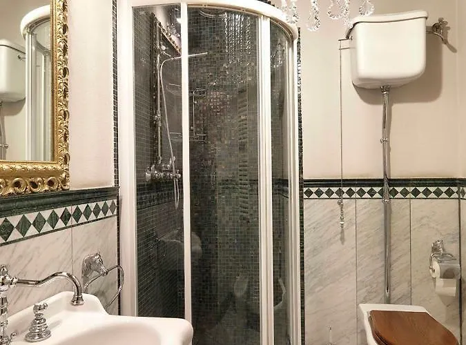 Porta Nuova 埃尔萨谷口村